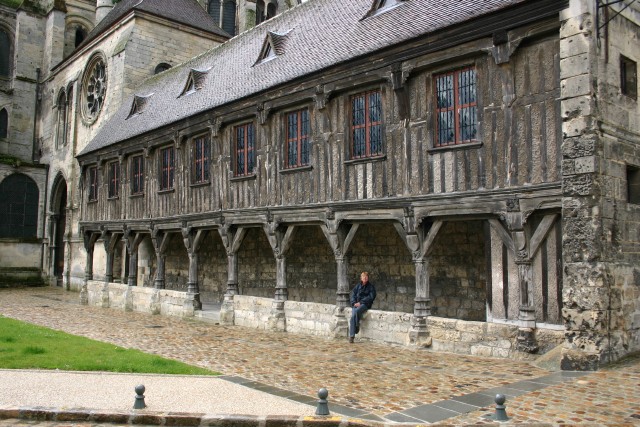 bibliotheek_noyon
